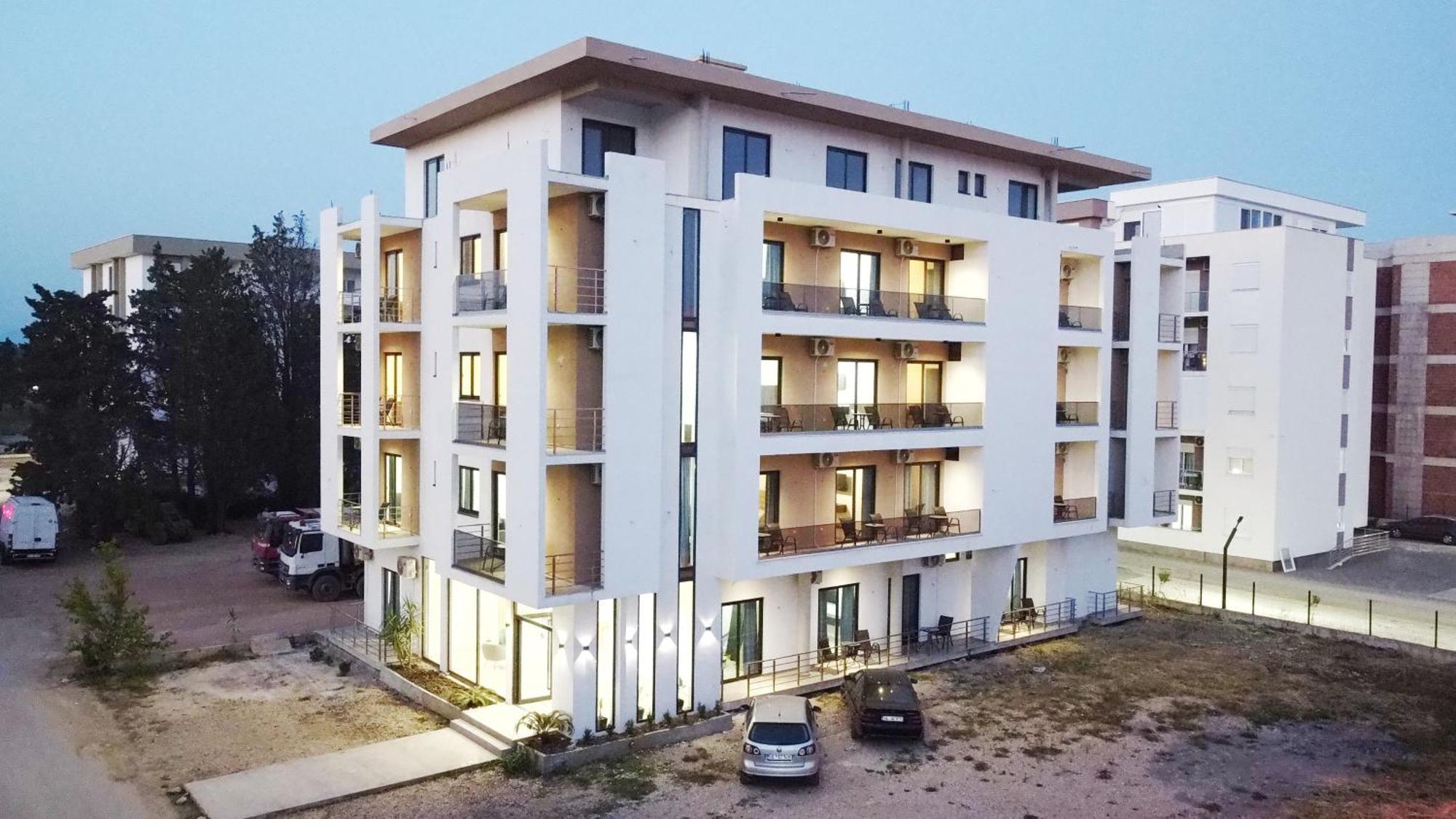 Supreme Luxury Apart otel Ülgün Dış mekan fotoğraf