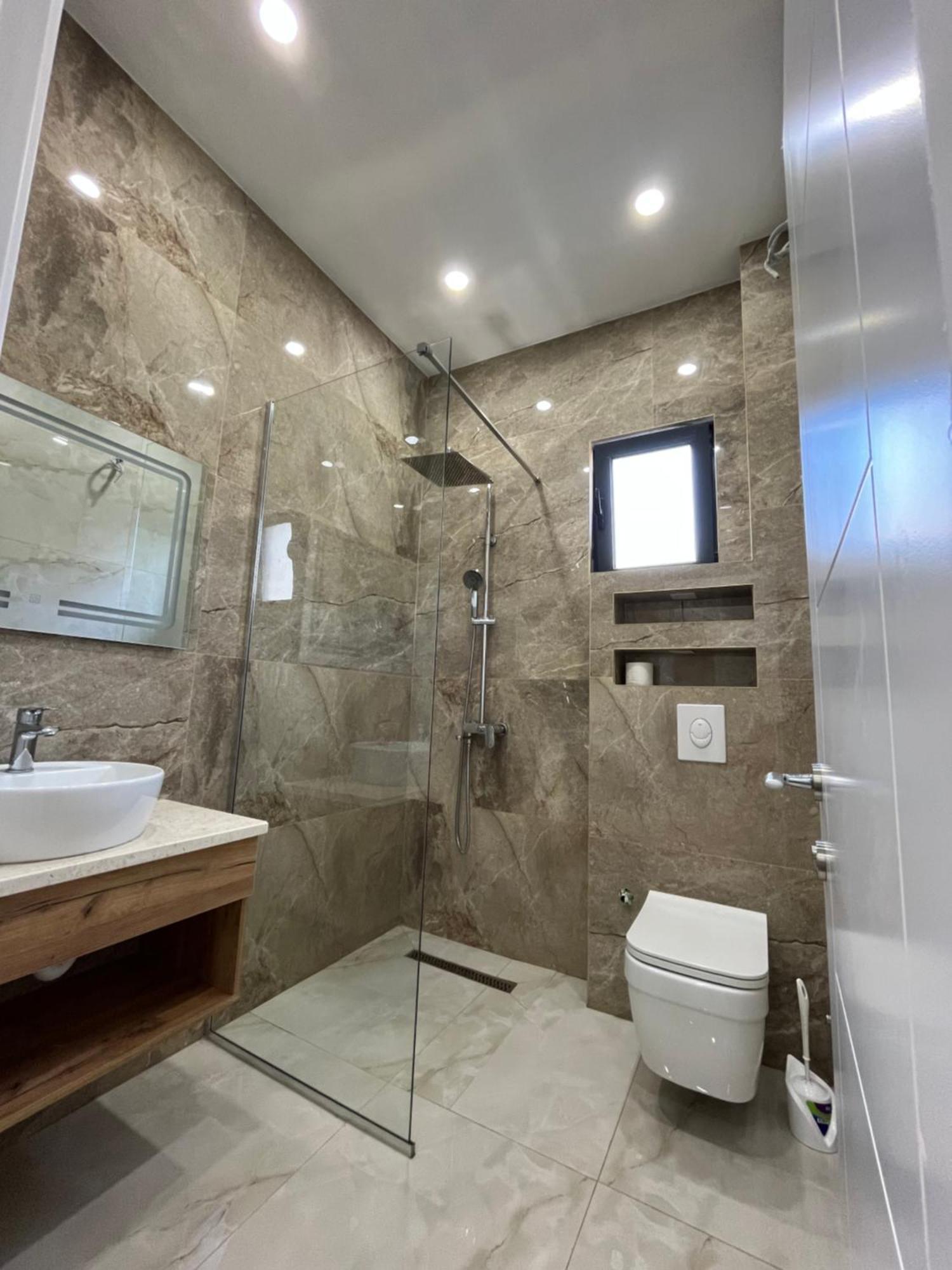 Supreme Luxury Apart otel Ülgün Dış mekan fotoğraf
